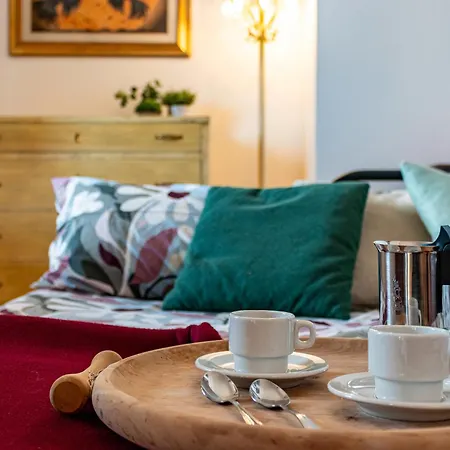 Zia Cherubina 公寓 *