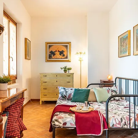 Zia Cherubina Lejlighed